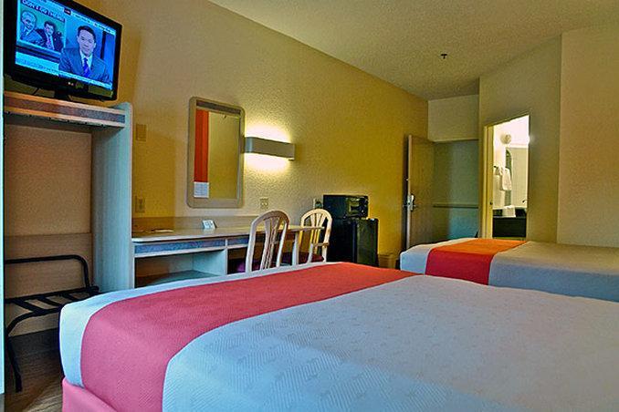 6-bristol, Va Hotel