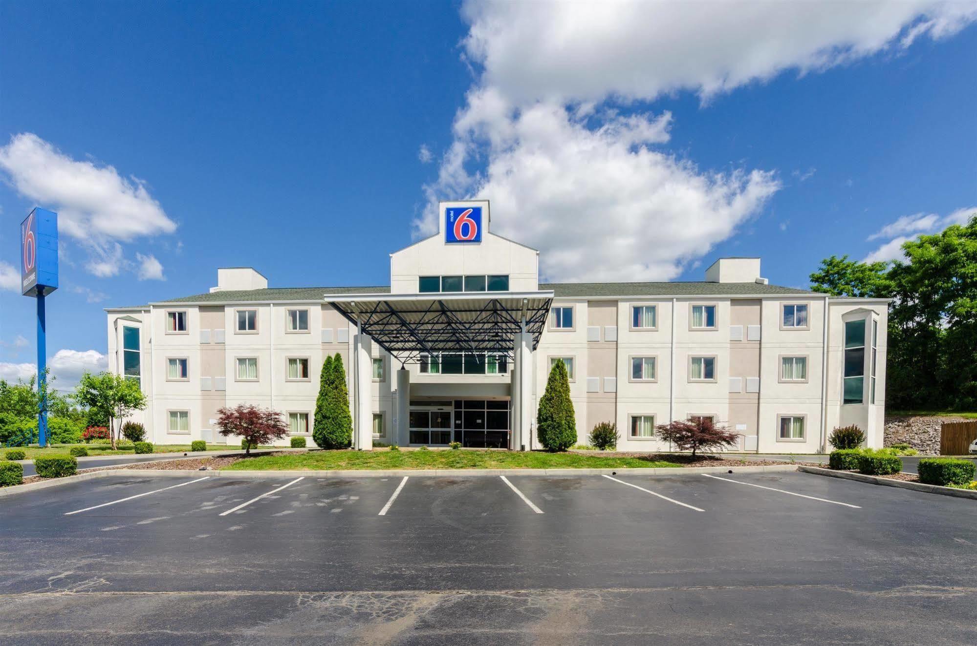 Hotel 6-bristol, Va